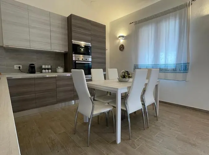 Semesterbostad Ancora *